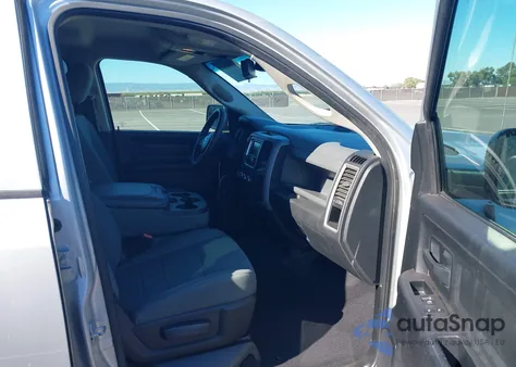 2015 Ram 1500 Express из США, поврежденный, VIN 1C6RR6FG3FS735919